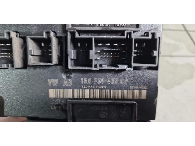 bontott VW GOLF V Komfort Elektronika