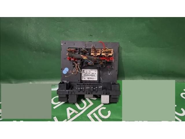 bontott VW GOLF V Komfort Elektronika