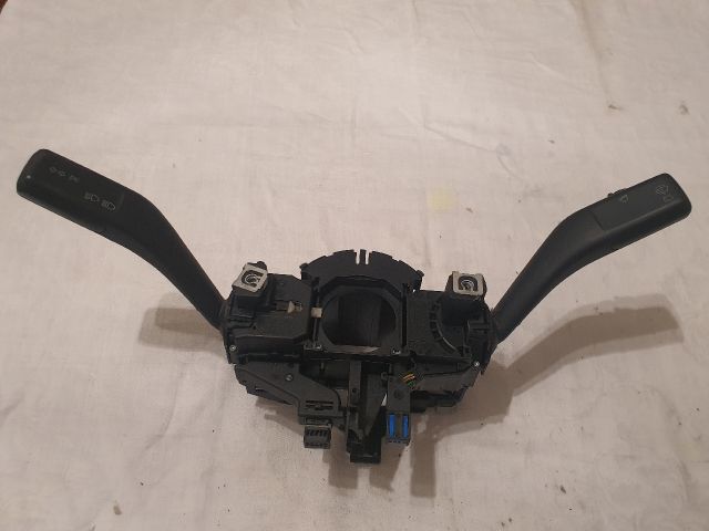 bontott VW GOLF V Komplett Kormánykapcsoló (Bajuszkapcsoló)