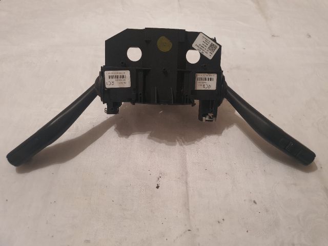 bontott VW GOLF V Komplett Kormánykapcsoló (Bajuszkapcsoló)