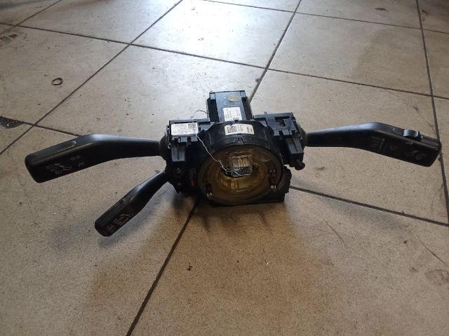 bontott VW GOLF V Komplett Kormánykapcsoló (Bajuszkapcsoló)