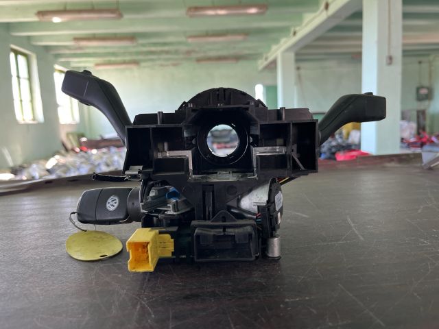 bontott VW GOLF V Komplett Kormánykapcsoló (Bajuszkapcsoló)