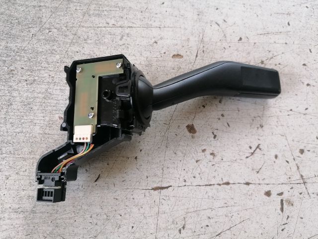 bontott VW GOLF V Komplett Kormánykapcsoló (Bajuszkapcsoló)