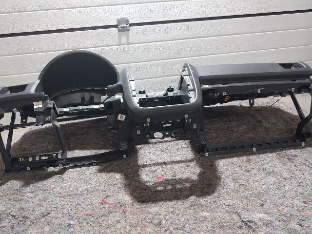 bontott VW GOLF V Komplett Légzsák Szett