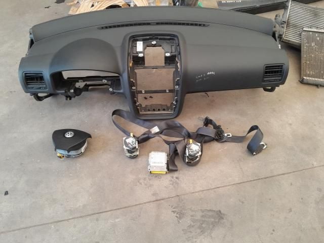 bontott VW GOLF V Komplett Légzsák Szett