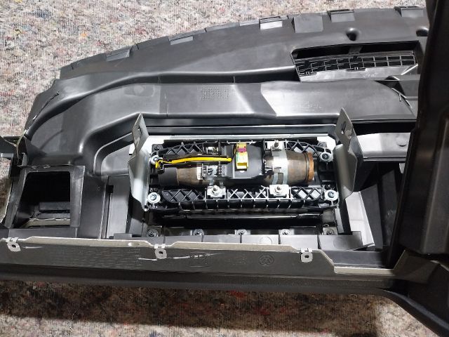 bontott VW GOLF V Komplett Légzsák Szett