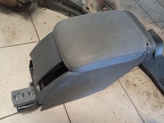 bontott VW GOLF V Könyöklő