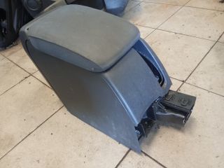 bontott VW GOLF V Könyöklő