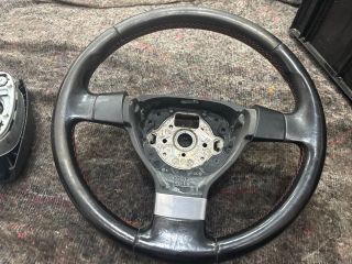 bontott VW GOLF V Kormány