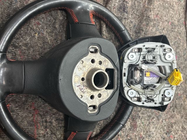 bontott VW GOLF V Kormány