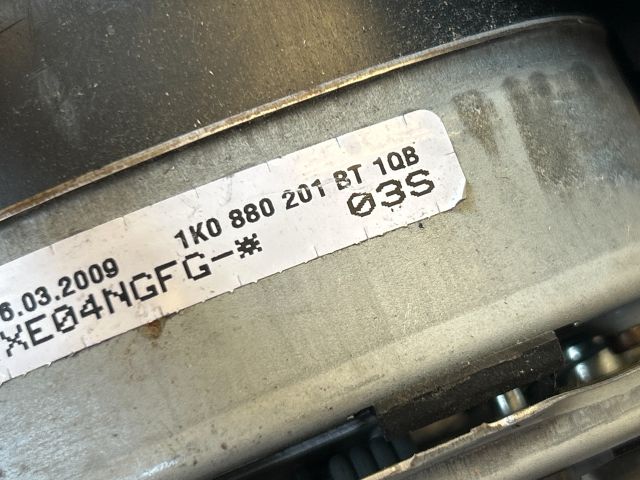 bontott VW GOLF V Kormánylégzsák