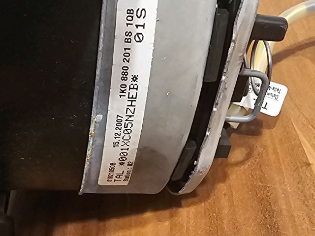 bontott VW GOLF V Kormánylégzsák