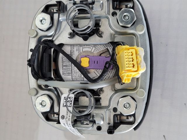 bontott VW GOLF V Kormánylégzsák