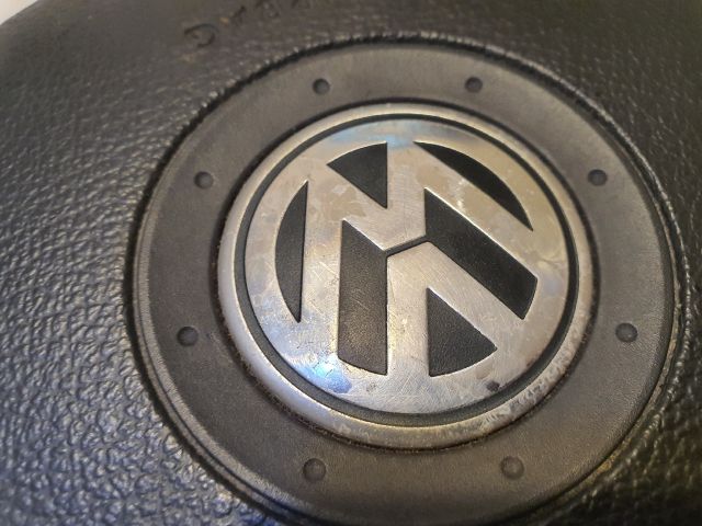 bontott VW GOLF V Kormánylégzsák