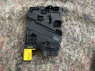 bontott VW GOLF V Kormánymű Elektronika