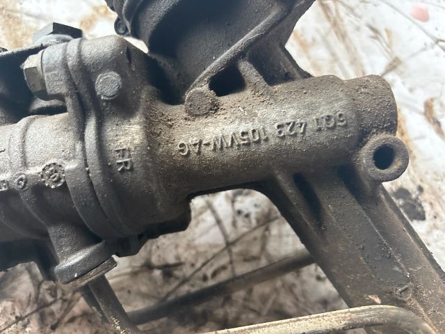 bontott VW GOLF V Kormánymű Szervós