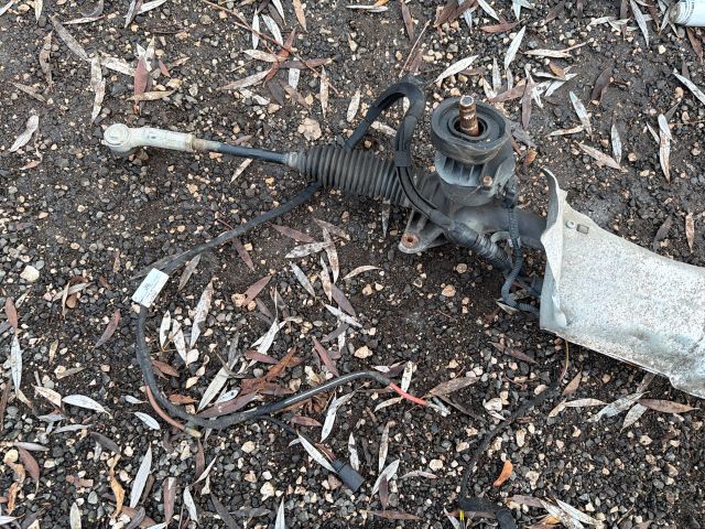 bontott VW GOLF V Kormánymű Szervós