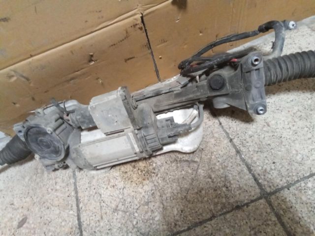 bontott VW GOLF V Kormánymű Szervós