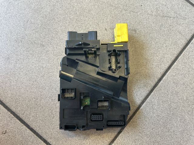 bontott VW GOLF V Kormányoszlop Vezérlő