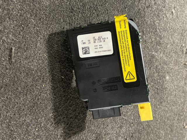 bontott VW GOLF V Kormányoszlop Vezérlő