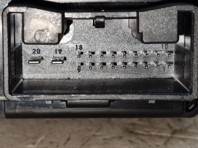 bontott VW GOLF V Kormányoszlop Vezérlő