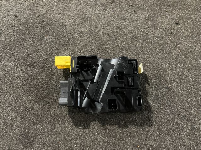 bontott VW GOLF V Kormányoszlop Vezérlő