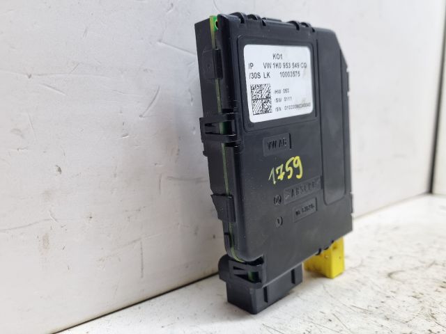 bontott VW GOLF V Kormányoszlop Vezérlő