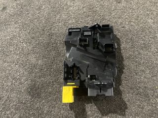 bontott VW GOLF V Kormányoszlop Vezérlő