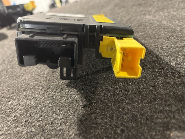 bontott VW GOLF V Kormányoszlop Vezérlő