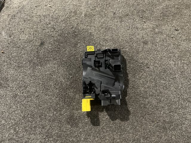 bontott VW GOLF V Kormányoszlop Vezérlő