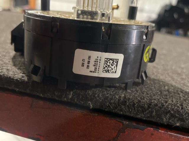 bontott VW GOLF V Kormányszög Jeladó