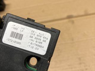 bontott VW GOLF V Kormányszög Jeladó