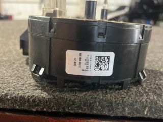 bontott VW GOLF V Kormányszög Jeladó