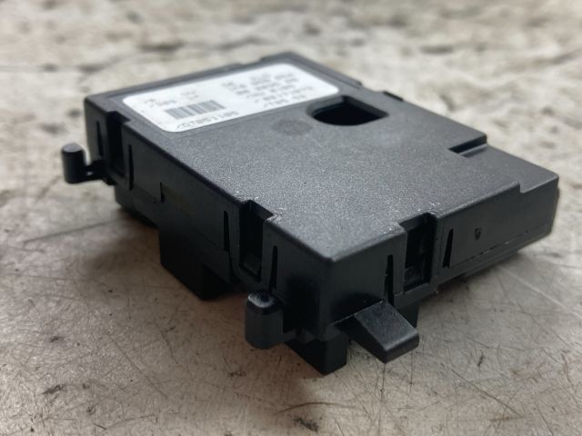 bontott VW GOLF V Kormányszög Jeladó