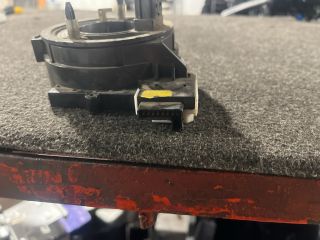 bontott VW GOLF V Kormányszög Jeladó