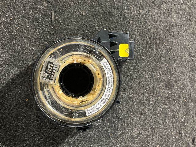 bontott VW GOLF V Kormányszög Jeladó