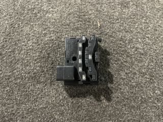 bontott VW GOLF V Kormányszög Jeladó