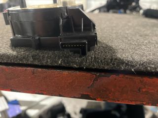 bontott VW GOLF V Kormányszög Jeladó