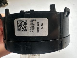 bontott VW GOLF V Kormányszög Jeladó