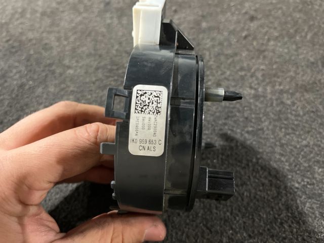 bontott VW GOLF V Kormányszög Jeladó