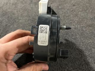 bontott VW GOLF V Kormányszög Jeladó