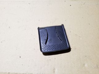 bontott VW GOLF V Középkonzol Keret