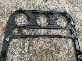 bontott VW GOLF V Középkonzol Keret