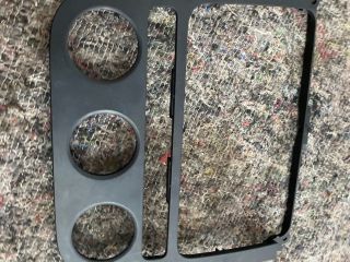 bontott VW GOLF V Középkonzol Keret