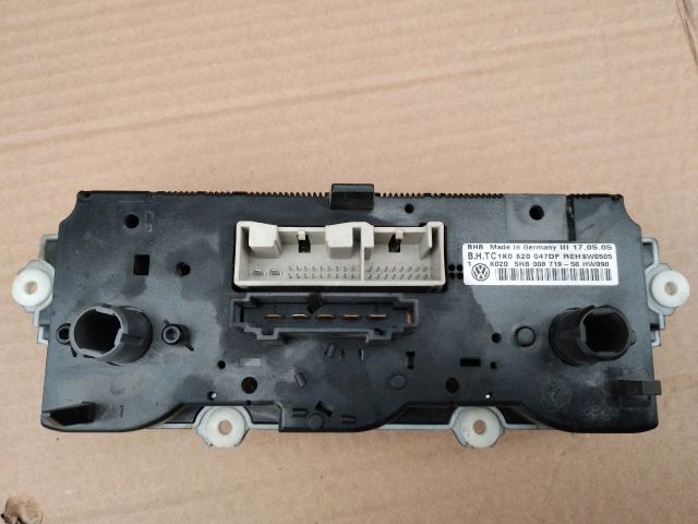 bontott VW GOLF V Középkonzol Vezérlő Panel