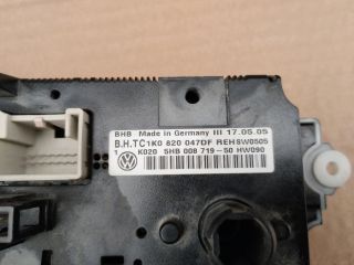 bontott VW GOLF V Középkonzol Vezérlő Panel