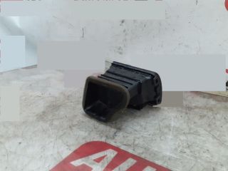 bontott VW GOLF V Középső Bal Szellőző