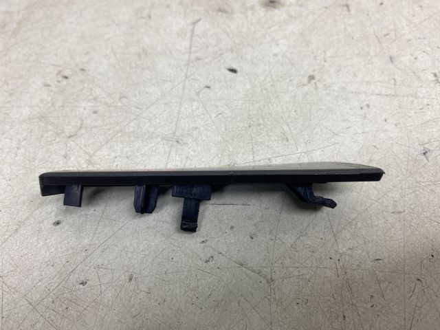 bontott VW GOLF V Középső Műszerfal Díszléc