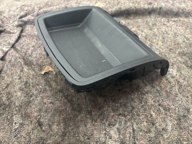 bontott VW GOLF V Középső Szellőző