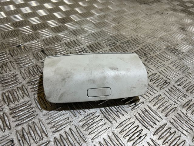 bontott VW GOLF V Középső Szemüvegtartó